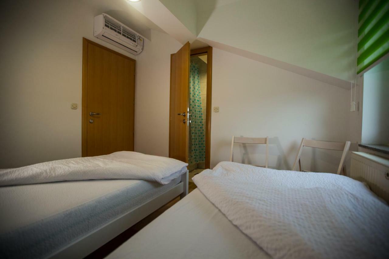 Cilin Cemer Grubine Luaran gambar